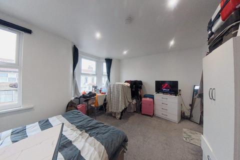 2 bedroom detached house for sale, Halley Road, London E12