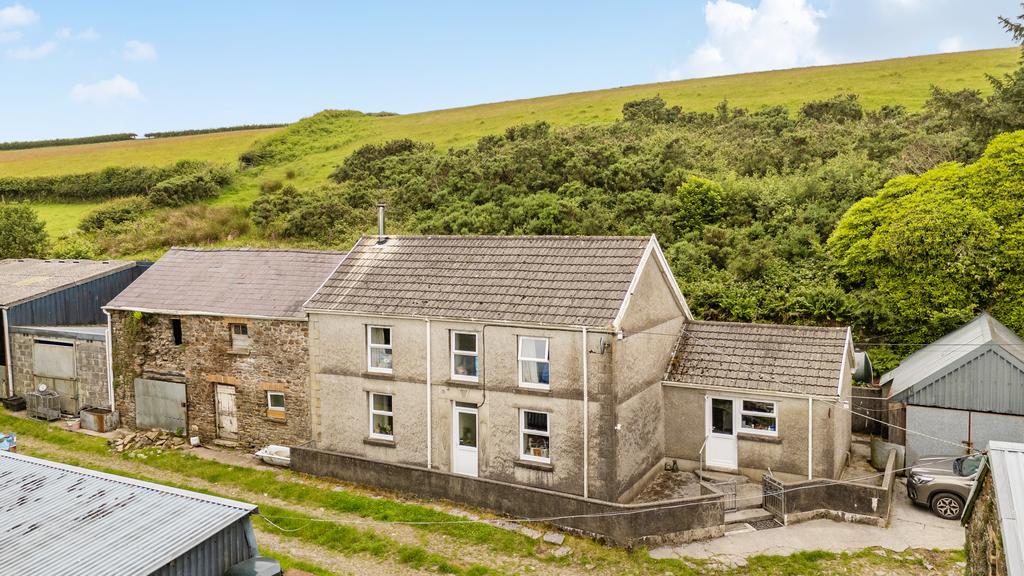 House in Llannon
