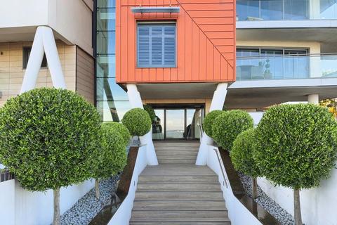 3 bedroom flat for sale, The Leas, Westcliff-on-Sea, Essex, SS0