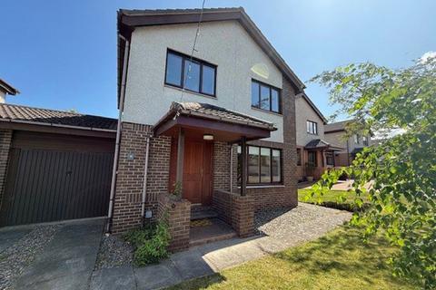 3 bed detached house for rent in Andrew Lang Crescent, Fife