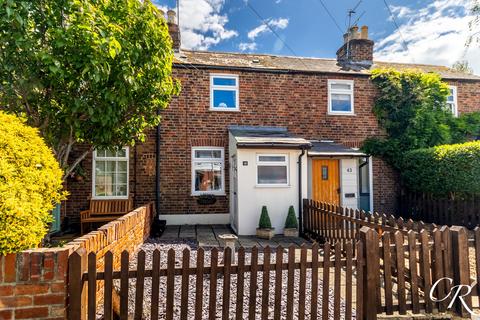 2 bedroom terraced house for sale, Bouncers Lane, Cheltenham GL52