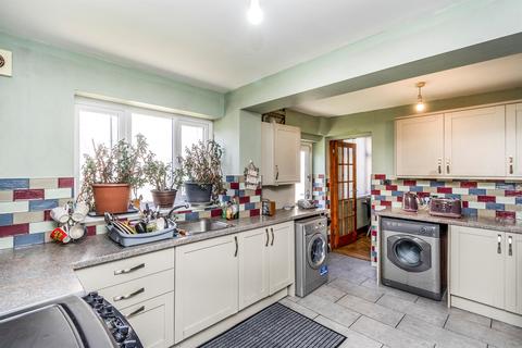 4 bedroom end of terrace house for sale, Woodfield Avenue, Penn, Wolverhampton