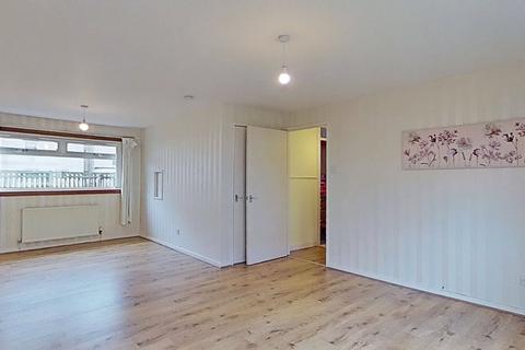 3 bedroom terraced house to rent, Plantation Square, Glasgow, G51