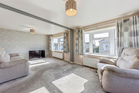 2 bedroom park home for sale, Cheveley Park, Grantham