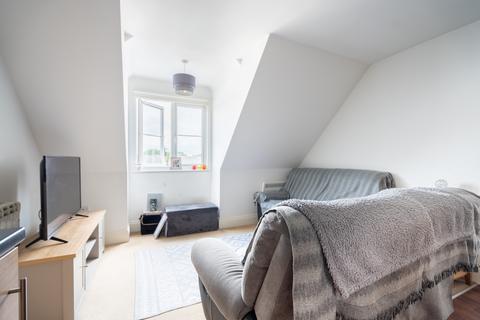 1 bedroom flat for sale, Wheelwright Place, Mile End CO4