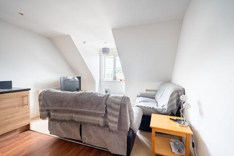 1 bedroom flat for sale, Wheelwright Place, Mile End CO4