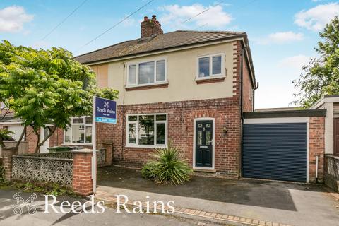 3 bedroom semi-detached house for sale, Maple Avenue, Cheshire SK11