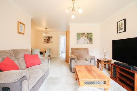 1 bedroom retirement property for sale, Acorn Drive, Wokingham, RG40