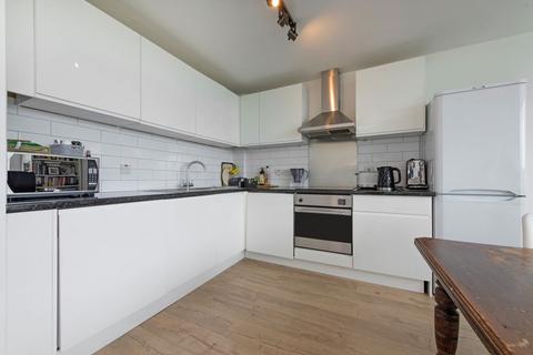 1 bedroom flat for sale, Sweden Gate, London SE16