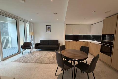 7 Cendal Crescent, London