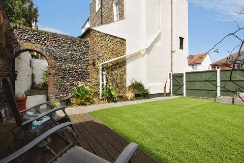 4 bedroom semi-detached house for sale, Prospect Road, Broadstairs