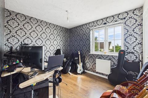 2 bedroom terraced house for sale, Clevedon Court, Daventry, NN11 8AD