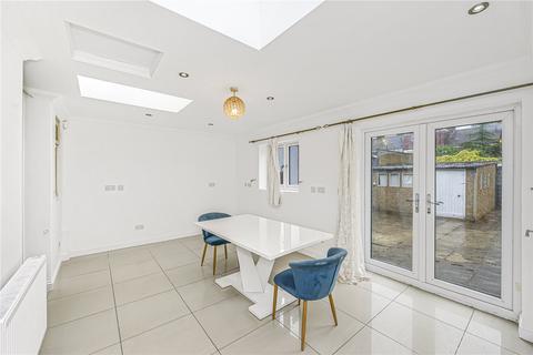 4 bedroom end of terrace house for sale, Abercorn Gardens, Chadwell Heath RM6