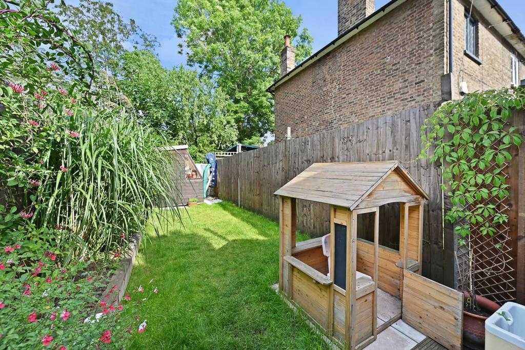 Summerhouse exterior, out buildings
