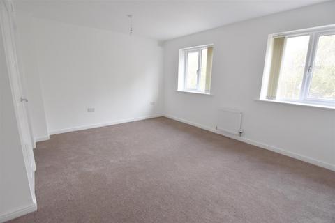 4 bedroom semi-detached house for sale, Argyll Way, Smethwick B66