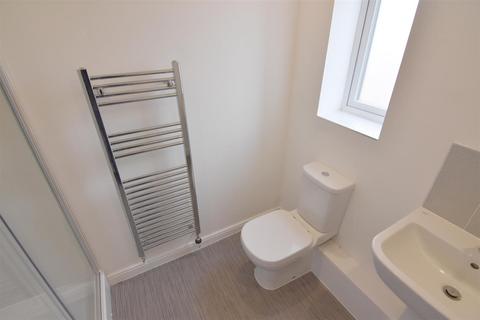 4 bedroom semi-detached house for sale, Argyll Way, Smethwick B66