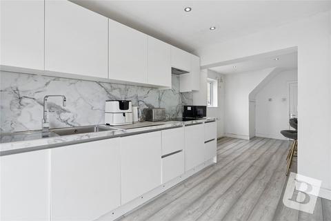 Lancaster Drive, Hornchurch, RM12