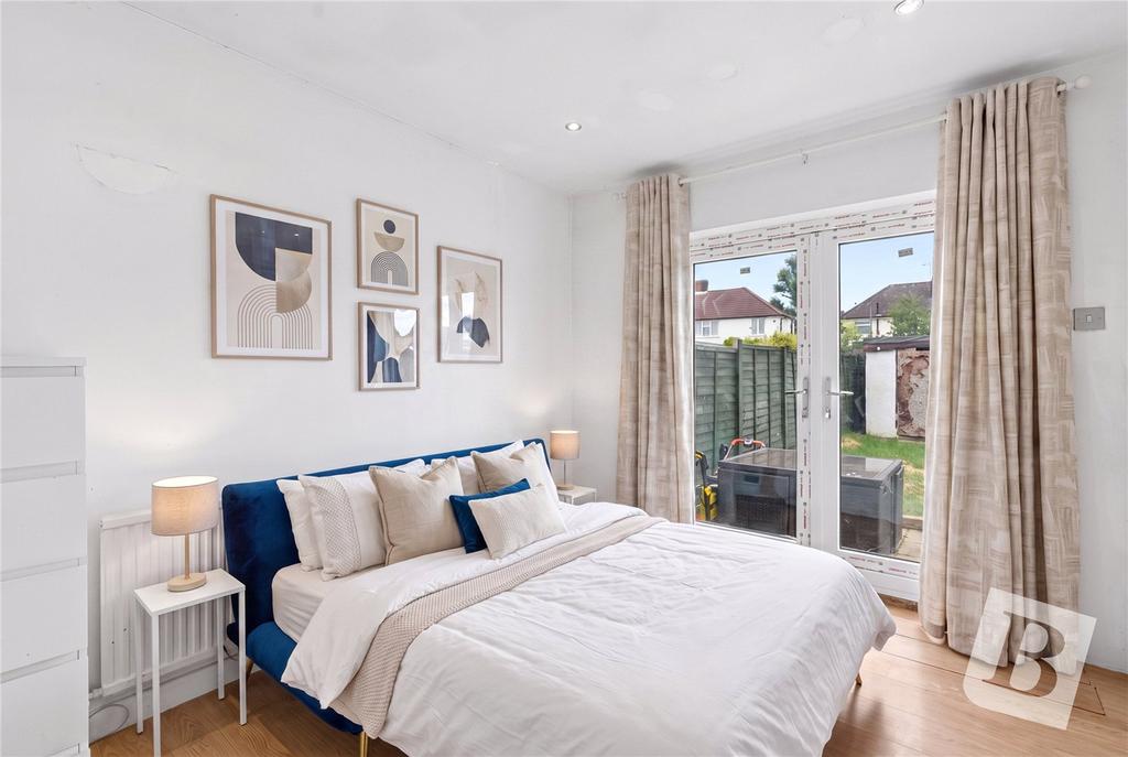 Dining Room/Bedroom
