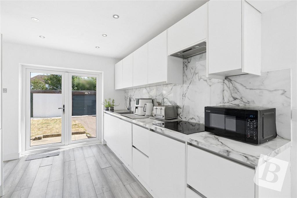 Kitchen/Breakfast Rm