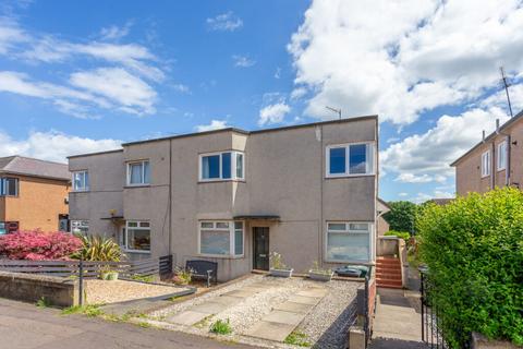 3 bedroom flat for sale, 70 Northfield Farm Avenue, Edinburgh EH8 7QN