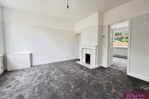 3 bedroom semi-detached house to rent, Briarfield Road, Heaton Chapel, Stockport, SK4