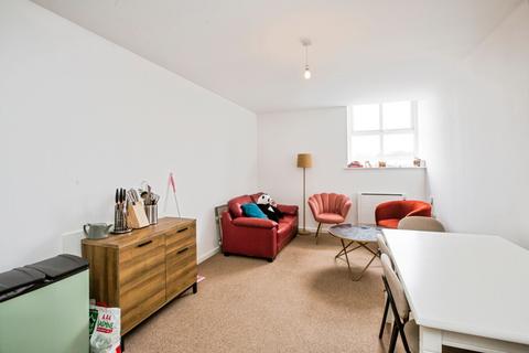 1 bedroom flat for sale, Pellon Lane, Halifax, West Yorkshire, HX1