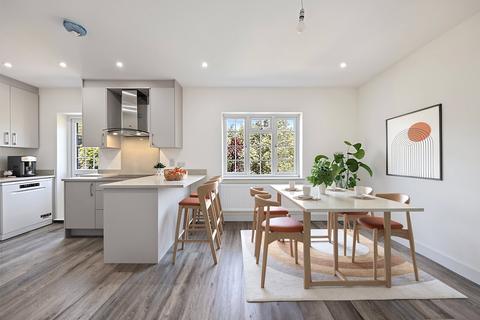 3 bedroom maisonette for sale, High Park Road, Kew, Surrey, TW9