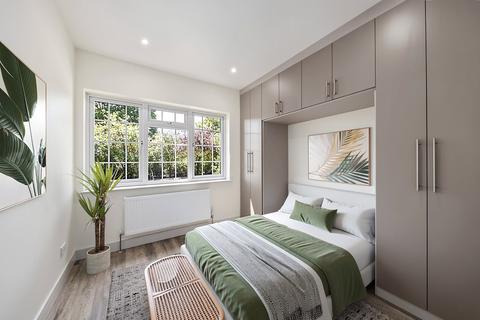3 bedroom maisonette for sale, High Park Road, Kew, Surrey, TW9