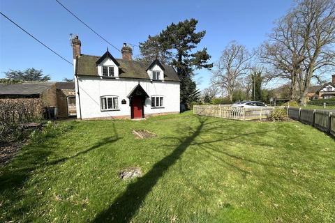 2 bedroom cottage for sale, Narrow Lane, Crewe Green, Crewe