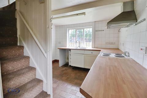 2 bedroom cottage for sale, Narrow Lane, Crewe Green, Crewe