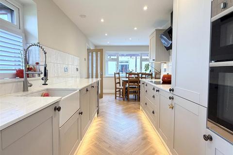 2 bedroom detached bungalow for sale, Inglewood Close, Warton