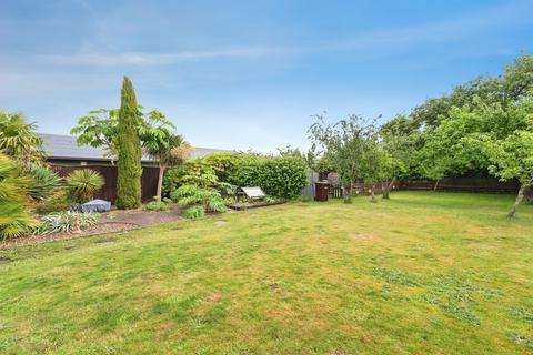 3 bedroom detached house for sale, Cley Road, Holt