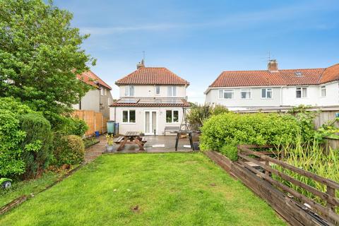 3 bedroom detached house for sale, Cley Road, Holt