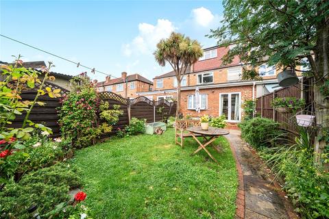 4 bedroom terraced house for sale, Medway Drive, Perivale, Greenford