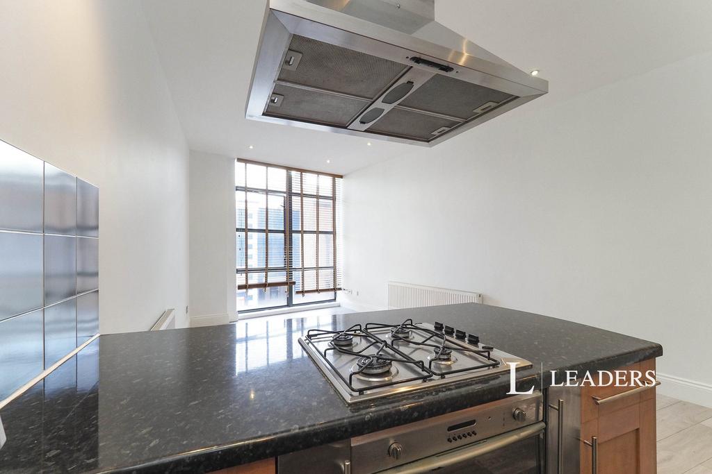 Apartment in Nottingham, Rainbow Quarter, St Ann's - View 2
