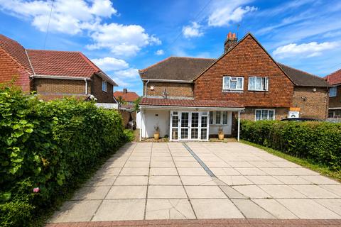 5 bedroom semi-detached house for sale, Hunters Grove, Hayes, Greater London, UB3