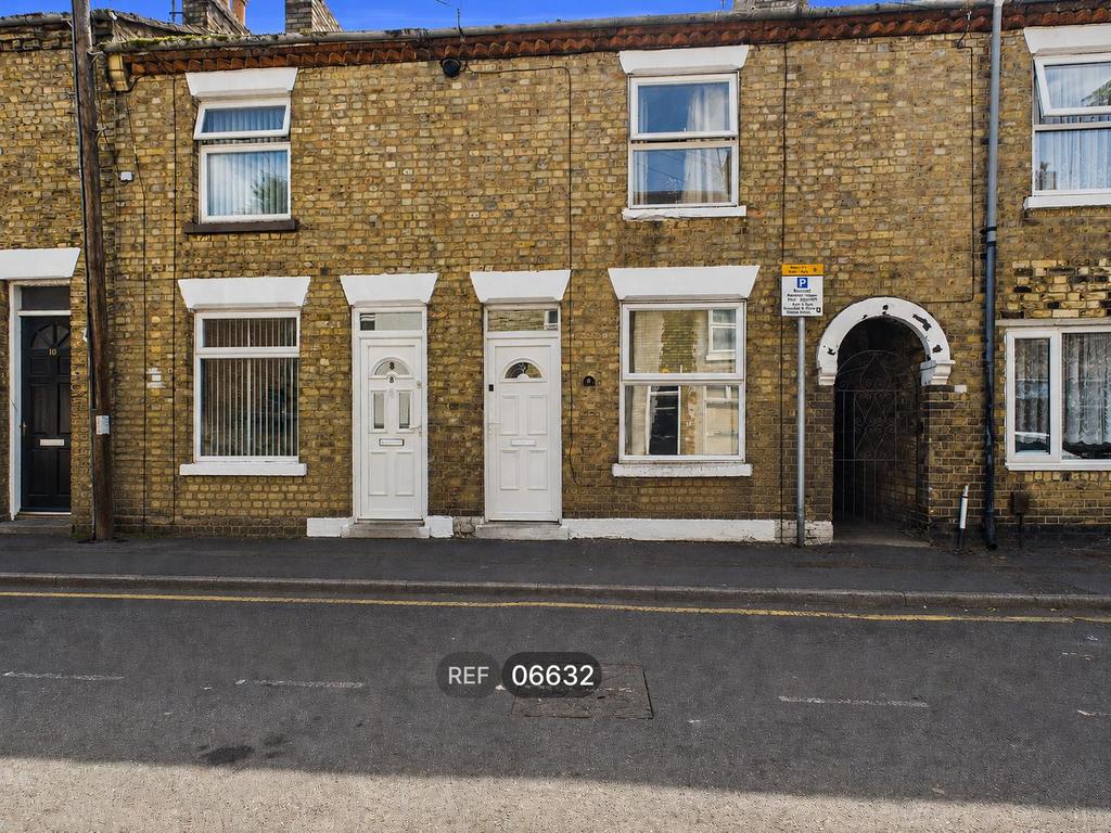 2 bedroom terraced house to rent