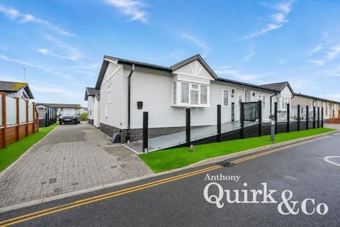 2 bedroom park home for sale, Beach Walk Road, Canvey Island, SS8