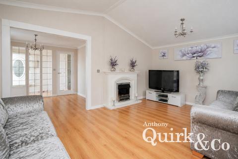 2 bedroom park home for sale, Beach Walk Road, Canvey Island, SS8