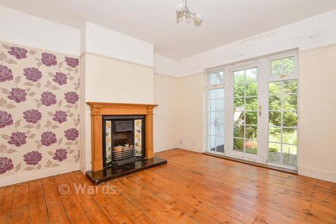 3 bedroom end of terrace house for sale, The Fairway, Gravesend DA11