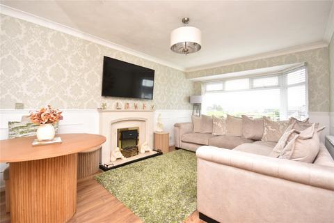 2 bedroom bungalow for sale, Temple Park Gardens, Leeds, West Yorkshire