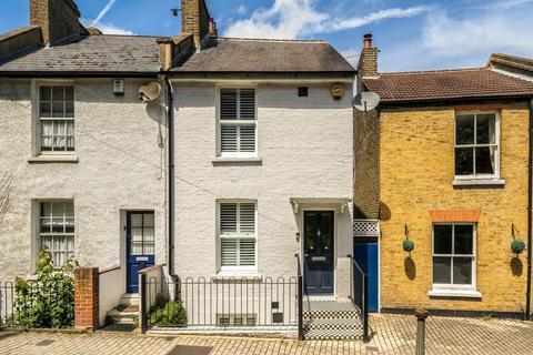 3 bedroom semi-detached house for sale, Red Lion Lane, Woolwich