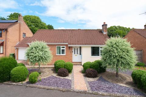3 bedroom detached bungalow for sale, Bishopslea Close