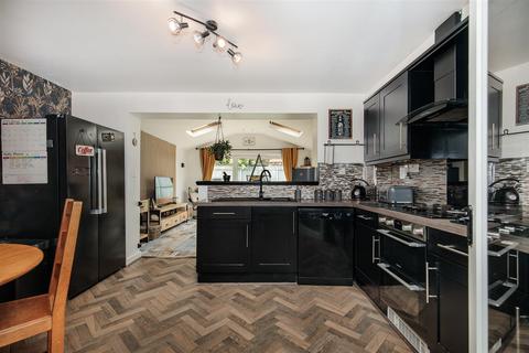 5 bedroom townhouse for sale, Beech Court, Morpeth NE61