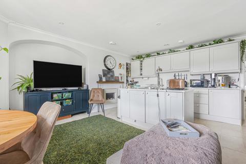 2 bedroom apartment for sale, Northfield End, Henley-on-thames, RG9