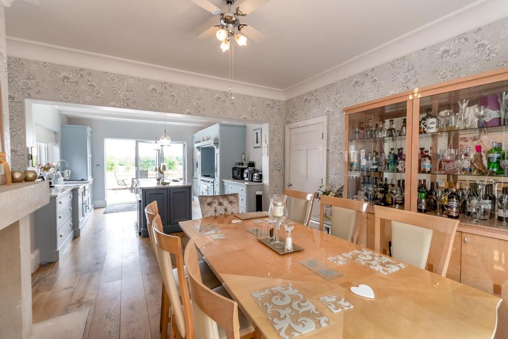 Dining room, open plan living
