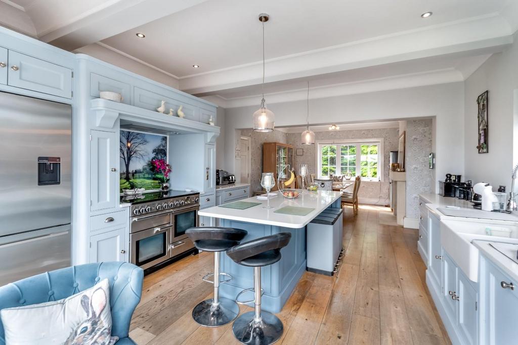 Kitchen, open plan living