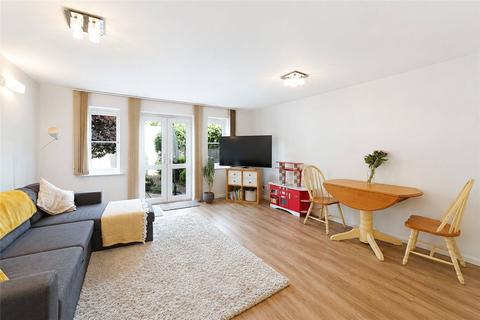 2 bedroom apartment for sale, Kiver Road, London, N19