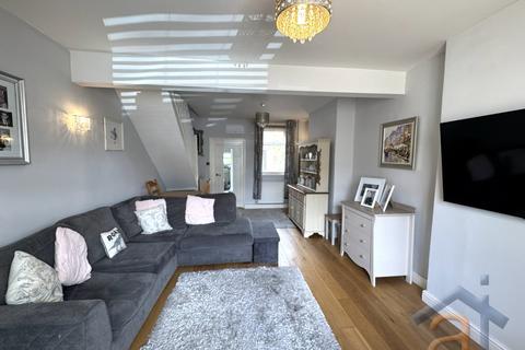 2 bedroom semi-detached house for sale, New Lane, Southport, PR9 8LG