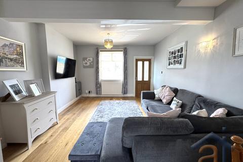 2 bedroom semi-detached house for sale, New Lane, Southport, PR9 8LG